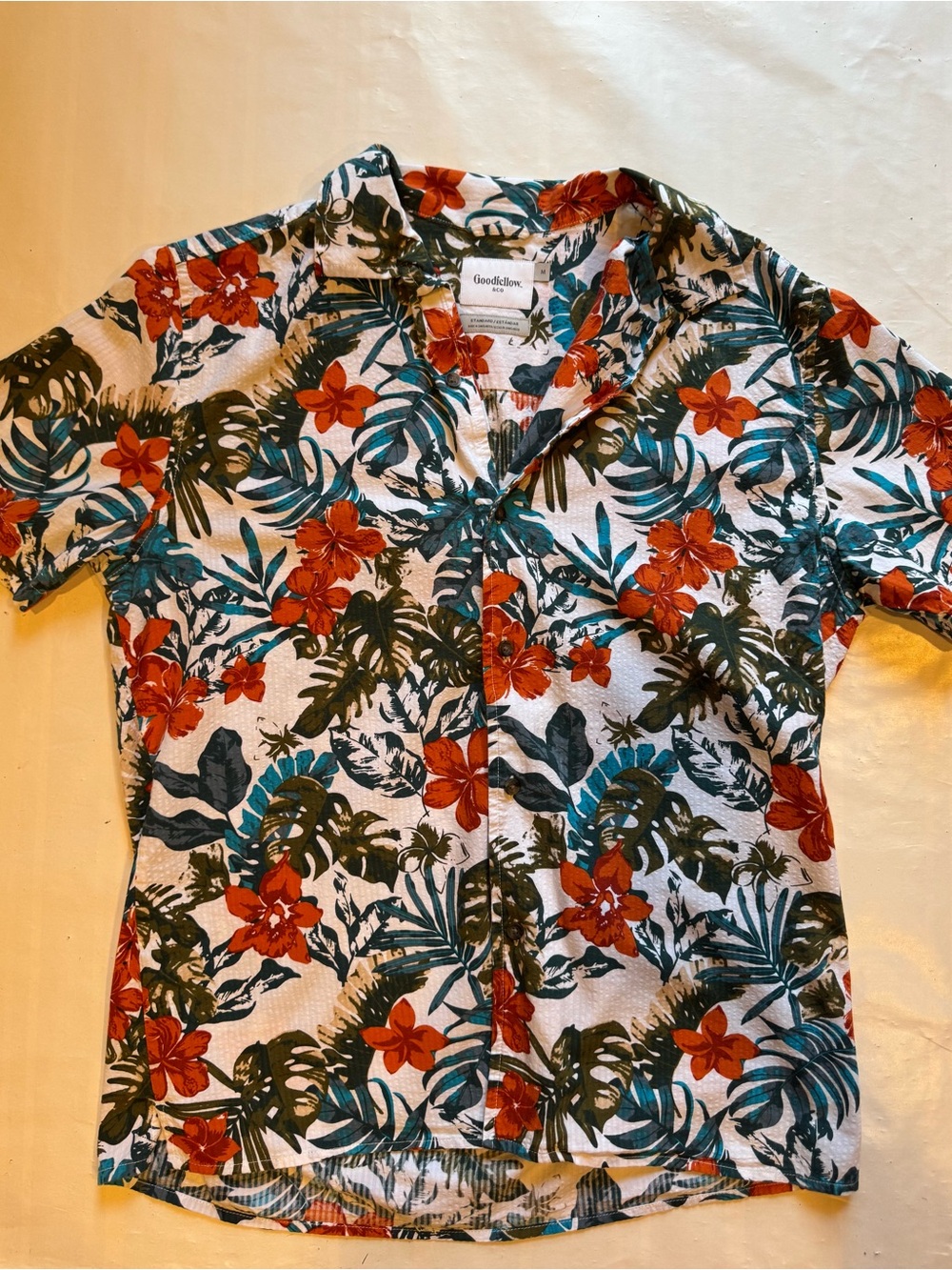 Men’s Goodfellow & Co Hawaiian Shirt – Size Medium